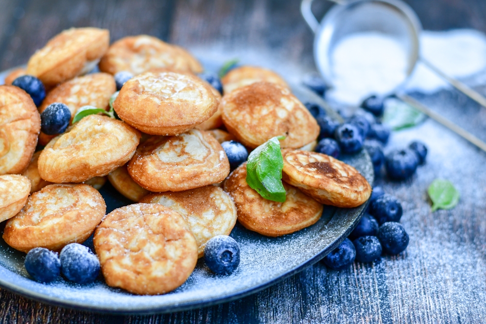 Poffertjes met vruchten